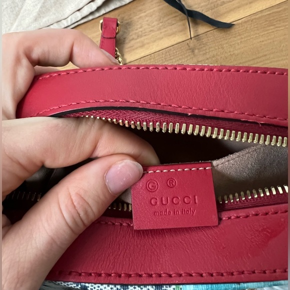 ❌SOLD❌AUTHENTIC GUCCI BLOOM CROSSBODY BAG - Picture 8 of 11